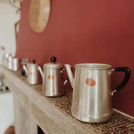 Couette-café Alemi'