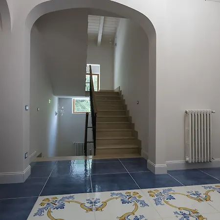 Alemi' Bed & Breakfast 3*
