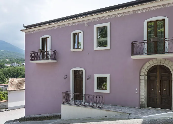 Alemi' Bed & Breakfast 3*